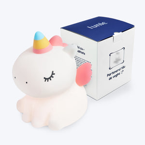 Lampă de veghe unicornul Zori, cu lumină caldă pentru camera copilului.
